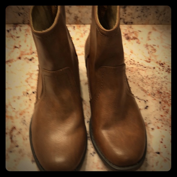 baretraps thomas boots